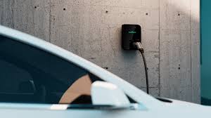 Zaptec Go vs. Zaptec Pro – Kumpi latausasema sopii sinun tarpeisiisi?