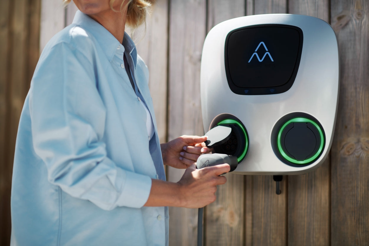 3 Syytä, Miksi Charge Amps on huippuvalinta sähköauton lataamiseen!