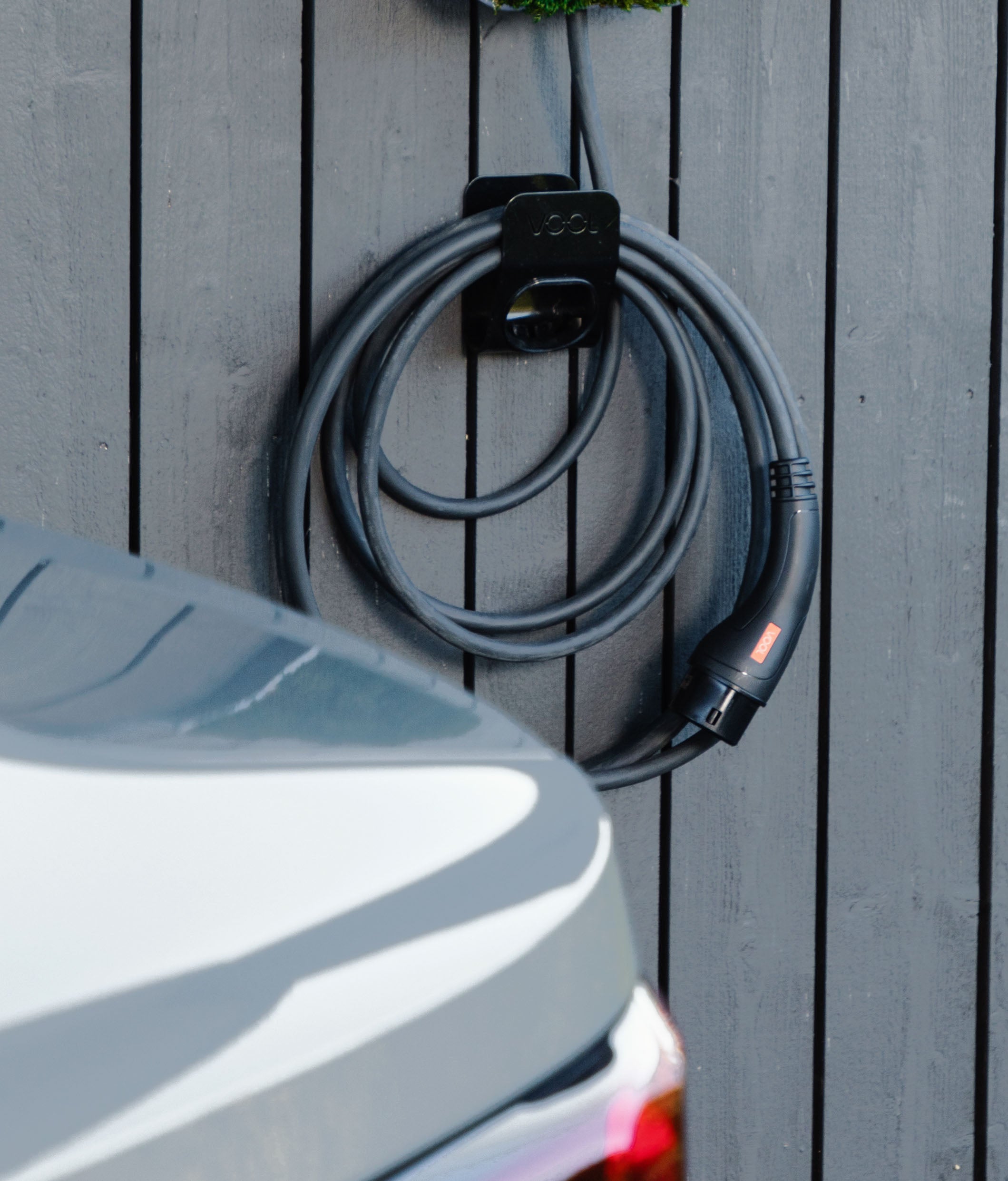 Sähköauton latauspiste taloyhtiöön